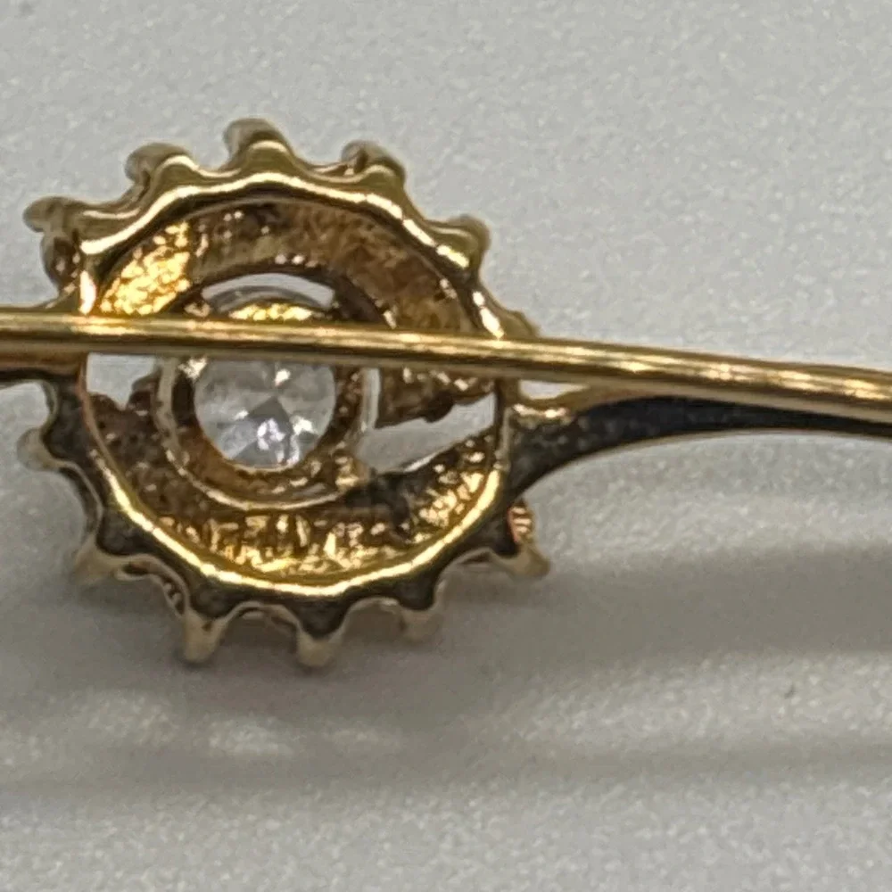 Vintage Gold Tone Crystal Sunburst Bar Brooch Clear Rhinestone Wavy Pin